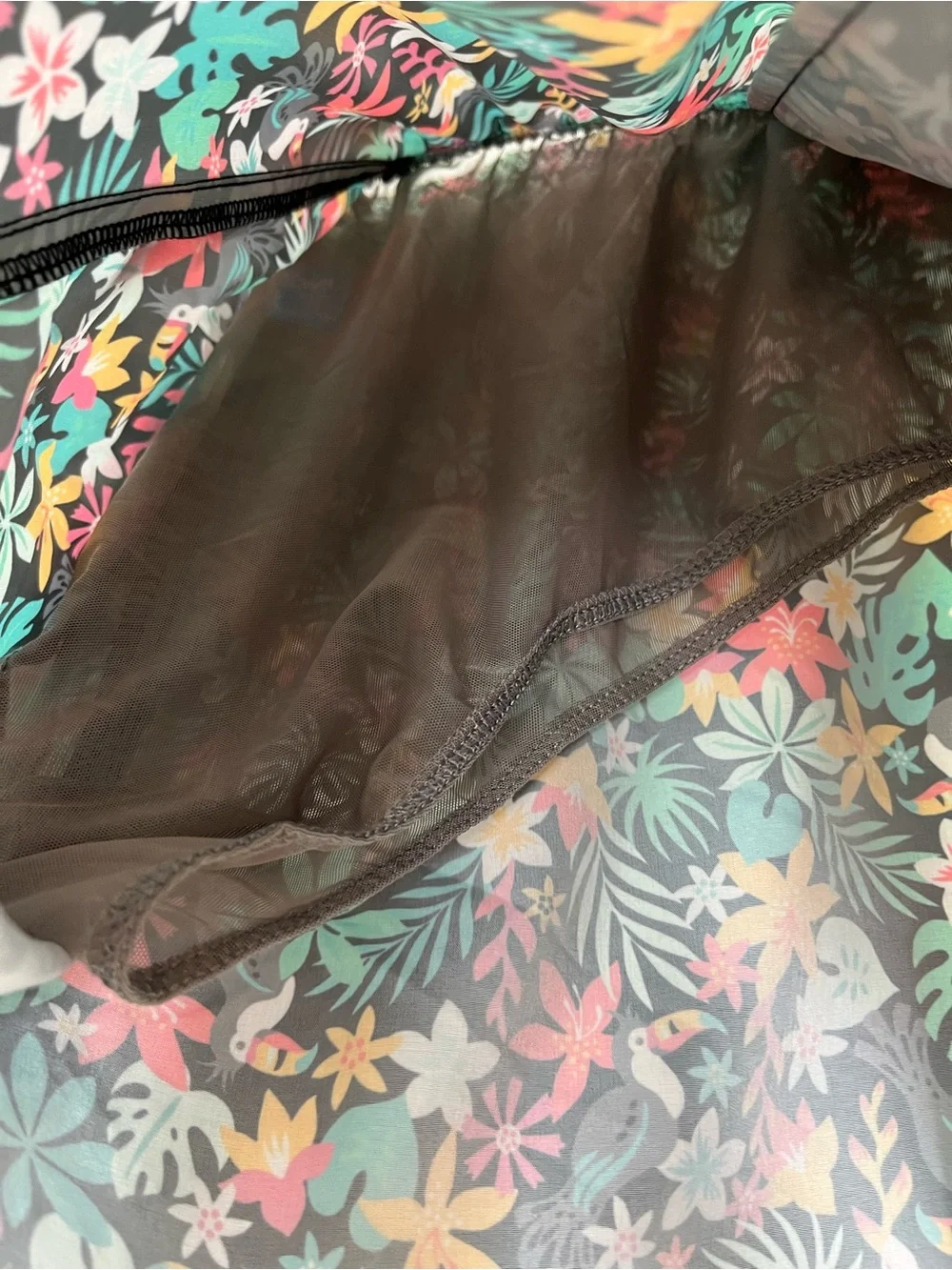 Chubbies The Bloomerangs Stretch‎ Swim Trunks 4” size XXL